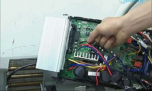 泰来美的空调电话是多少